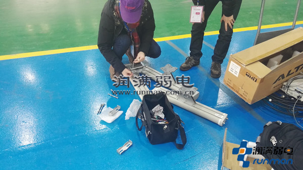 富士達(dá)電梯現(xiàn)場測試